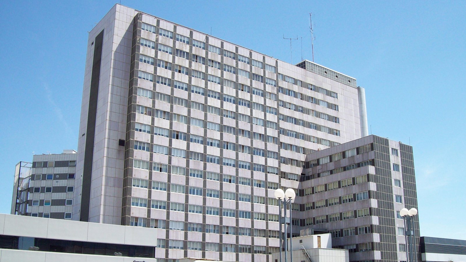 Convenio especial sanidad pública: requisitos, cuota de 60 € o 157 € y dónde pedirlo