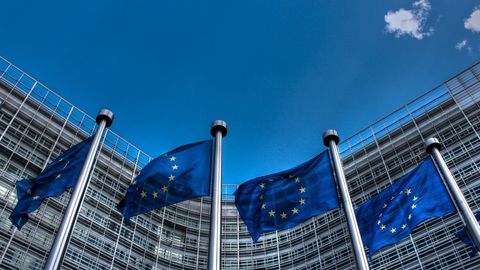 Estrategia europea contra la trata de seres humanos 2026: seis ejes, aún no es ley